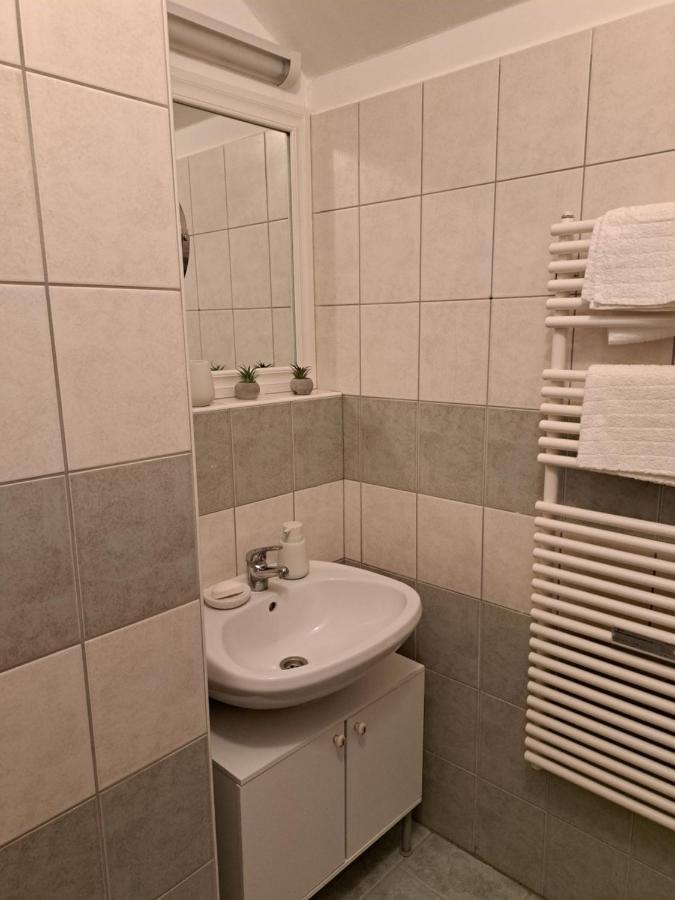 Rozsa Apartman Keszthely 아파트 외부 사진