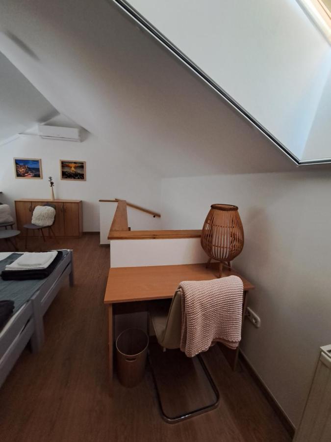 Rozsa Apartman 케츨리 외부 사진