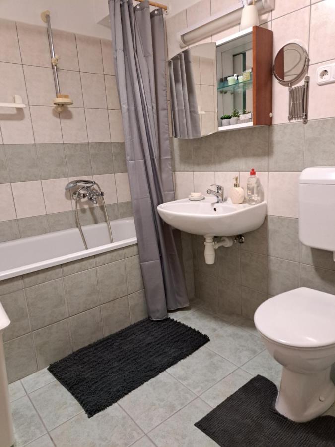 Rozsa Apartman 케츨리 외부 사진